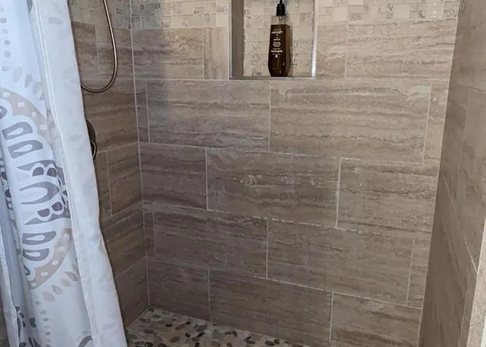 Speedway Apartment
